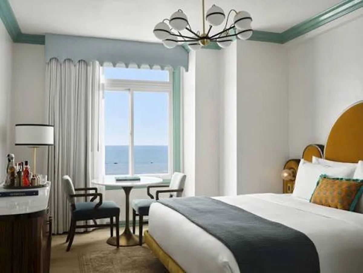 Hotel room with a sea view